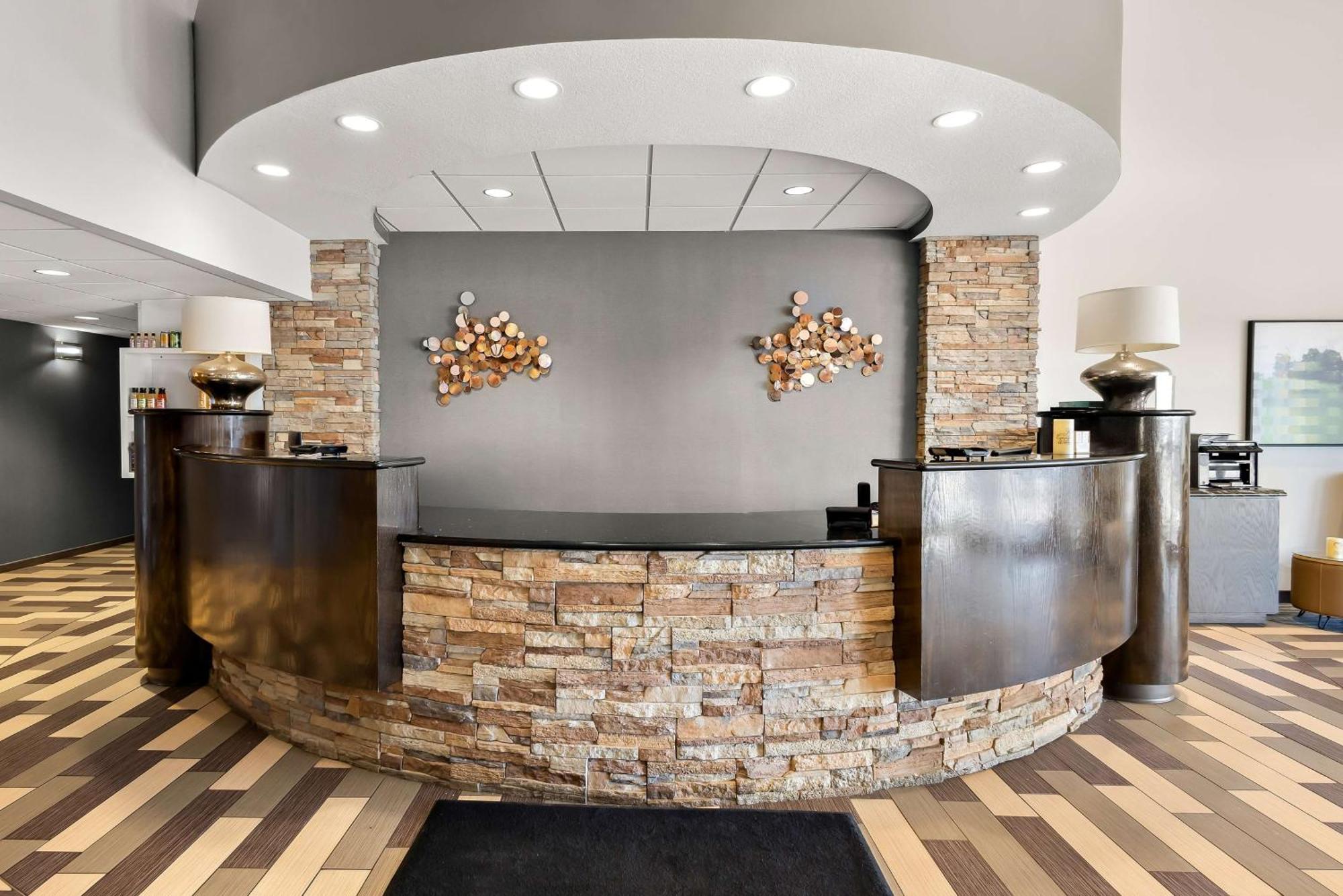Best Western Luxbury Inn Fort Wayne Extérieur photo